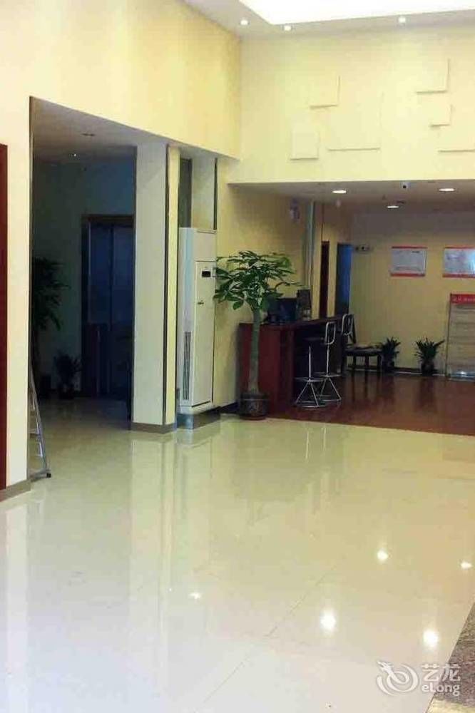 Hanting Express Shanghai Lujiazui Minsheng Road 外观 照片