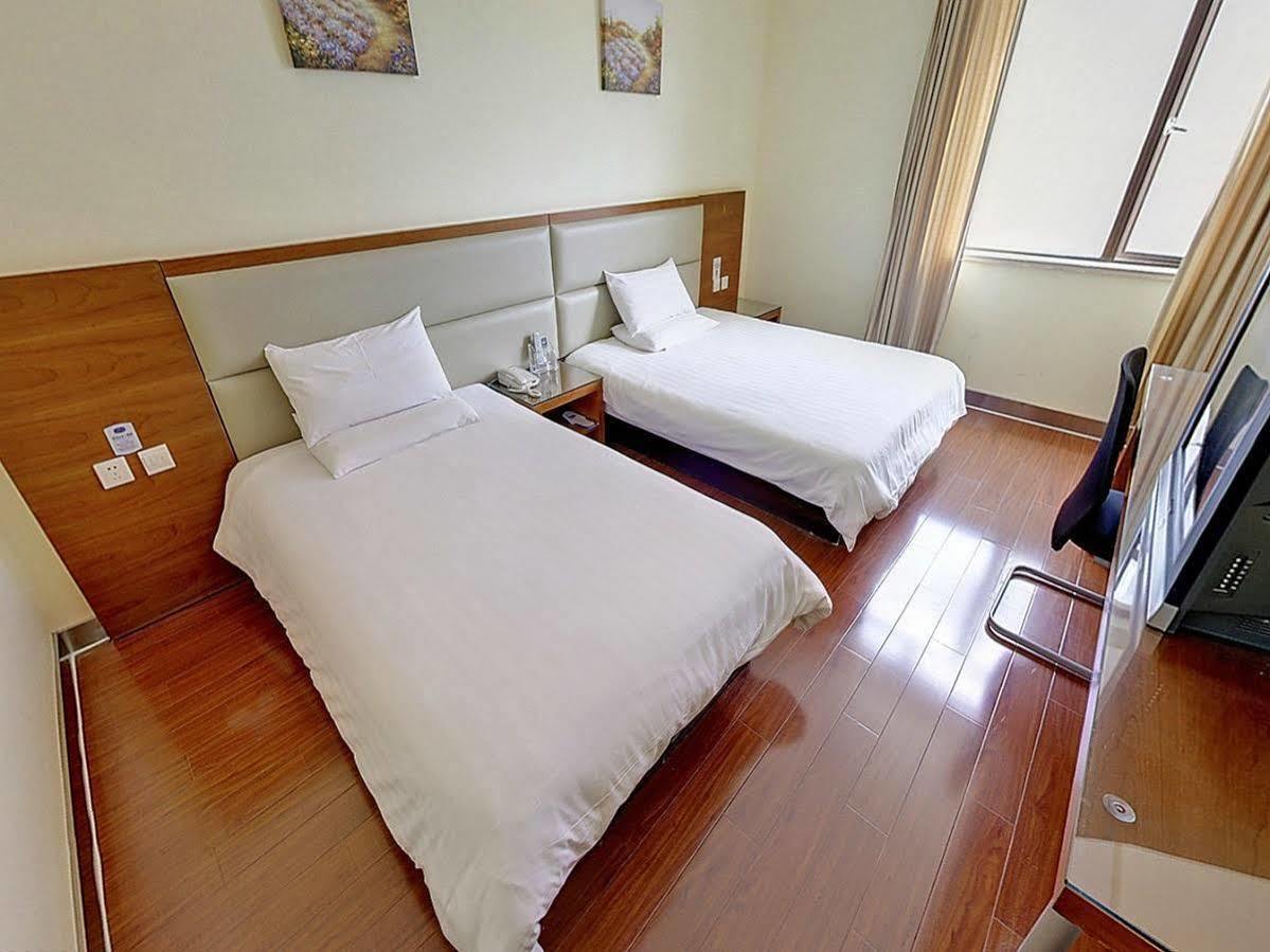 Hanting Express Shanghai Lujiazui Minsheng Road 外观 照片